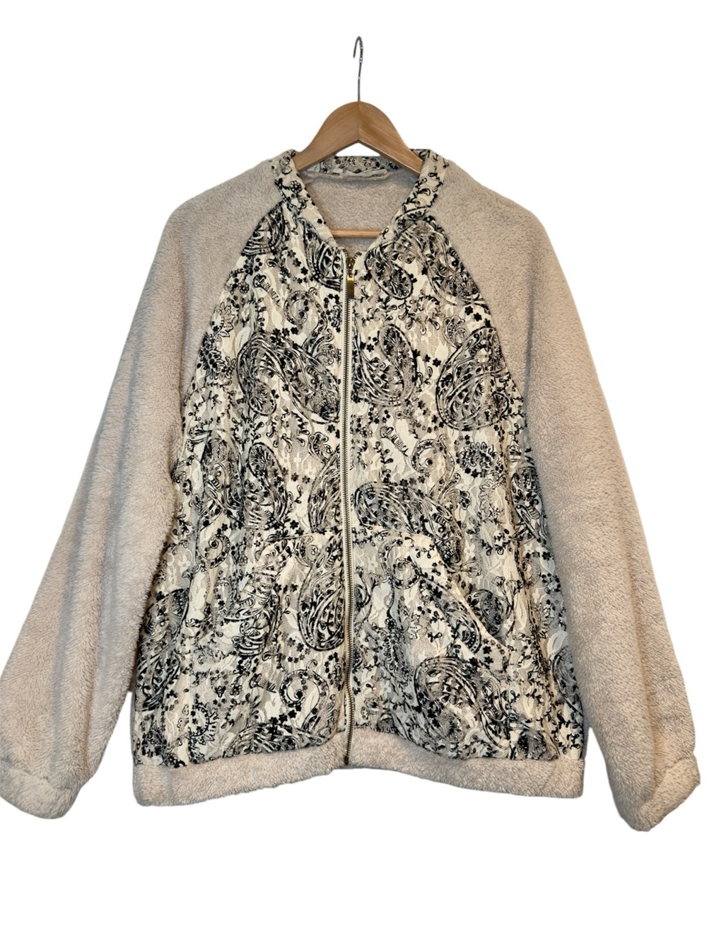 Entro Full Zip Fleece Jacket Large Paisley Lace Overlay Cream and Black Pockets